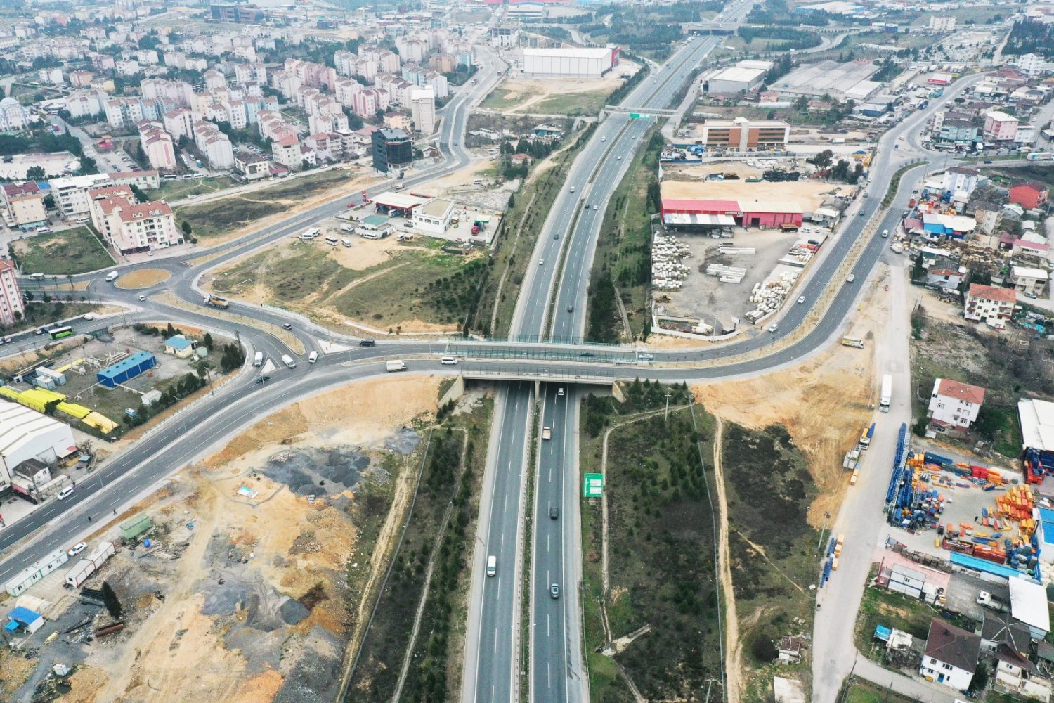 Büyükşehir, Turgut Özal’daki Trafik Sorununa Neşter Vurdu
