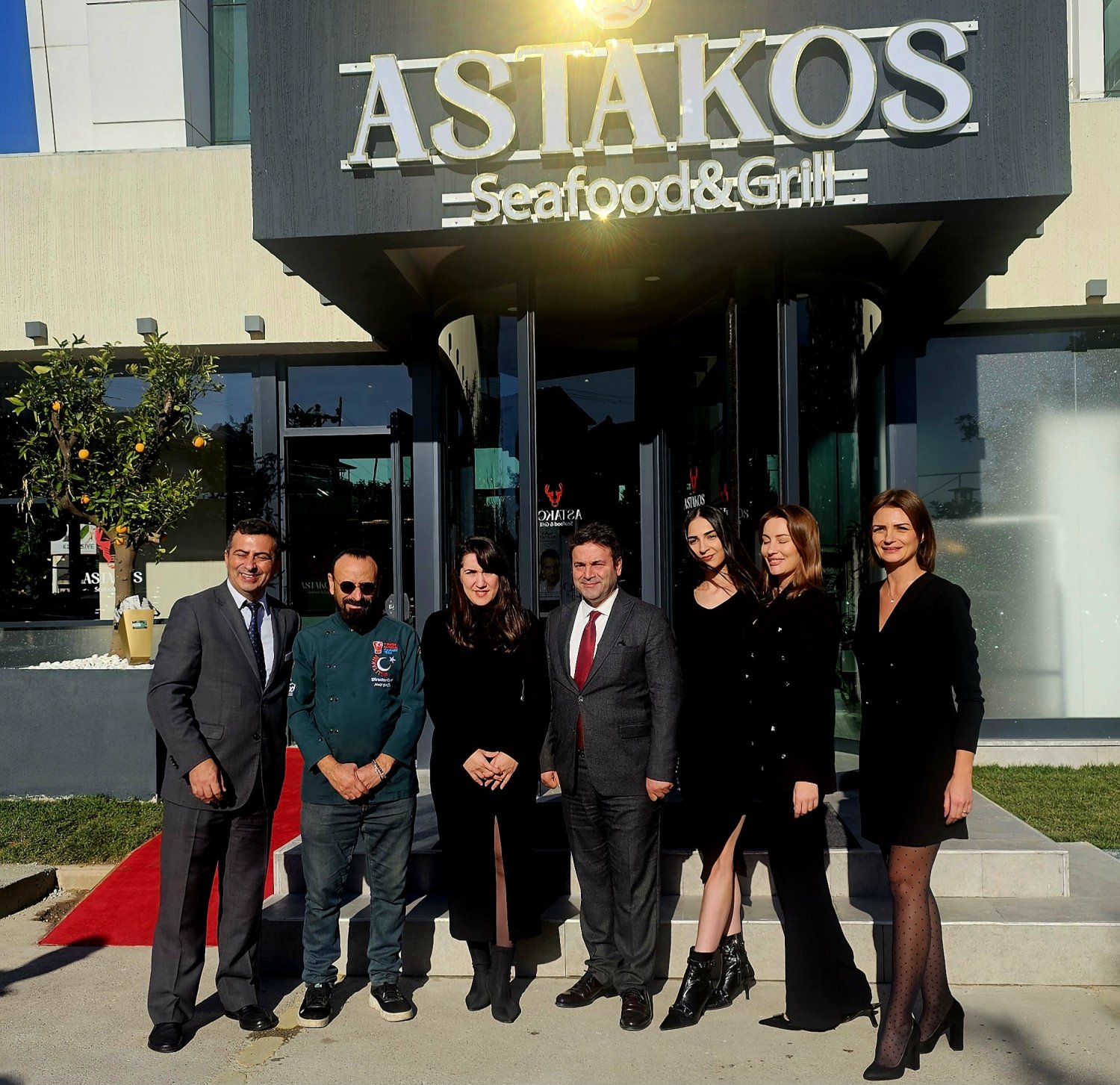 Astakos Seafood Grill Hizmete Açıldı