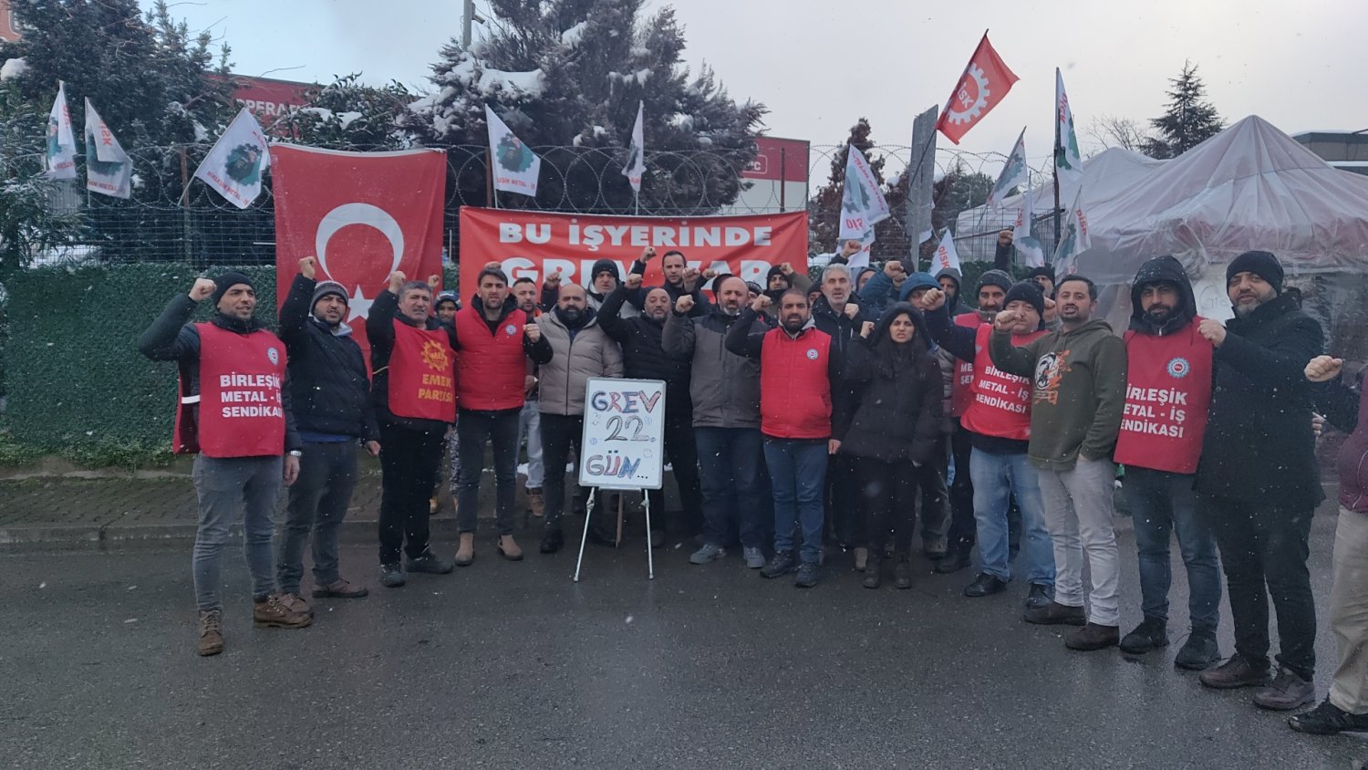 Emep'ten Grevdeki İşçilere Sıcak Çorba