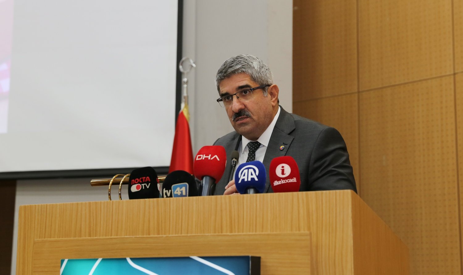 Başkan Bulut, Hızımızın Kesildiği Bir Dönemden Geçiyoruz