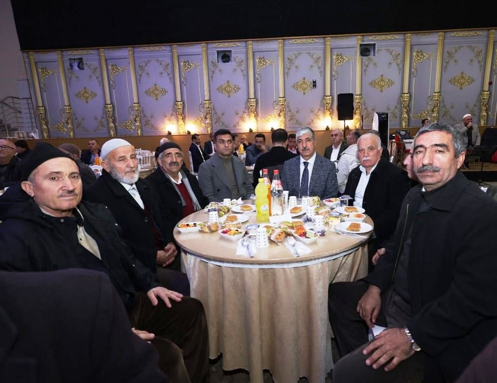 Başkan Ömeroğlu, Dilovası'nın Çınarları İle  İftarda Buluştu