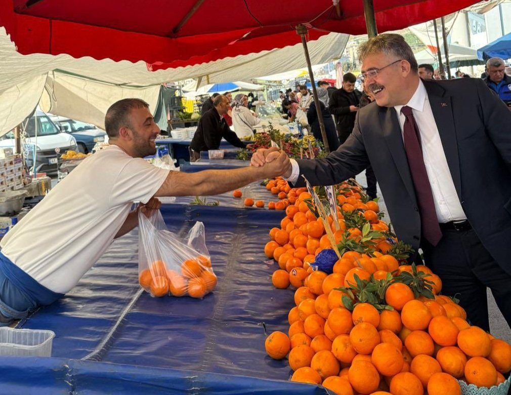 Gebze'de Çarşı Pazar Dolaşıp Esnafı Dinledi