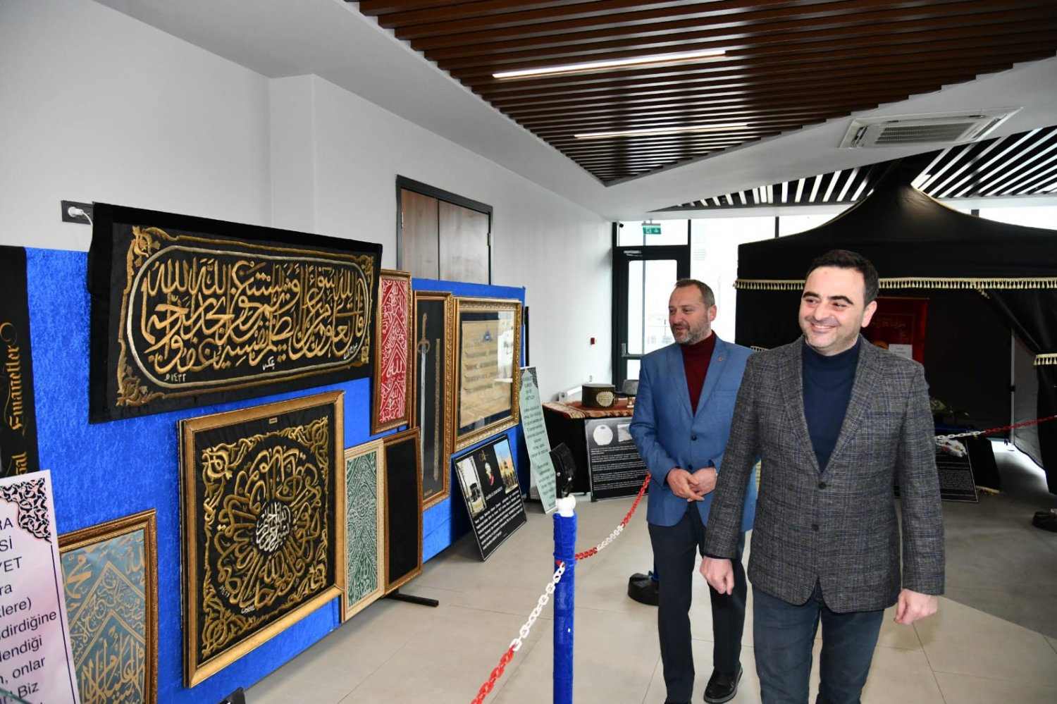 Kutsal Emanetler Sergisi Başiskele'de Ziyarete Açıldı