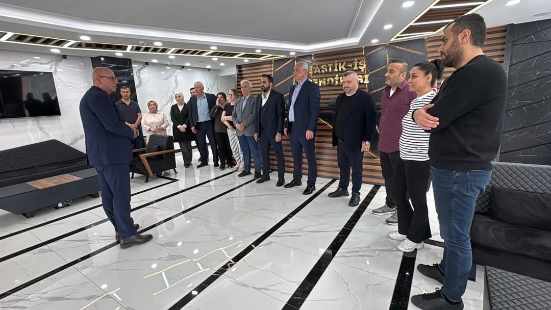 Lastik İş Sendikası Genel Merkezle Bayramlaştı