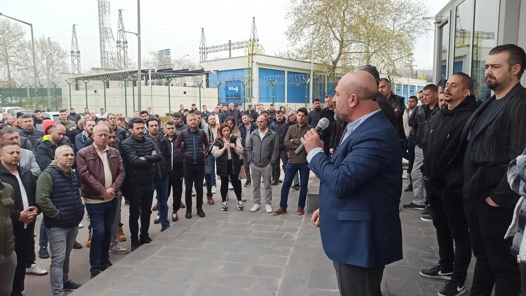 Petrol İş İşvereni Uyardı