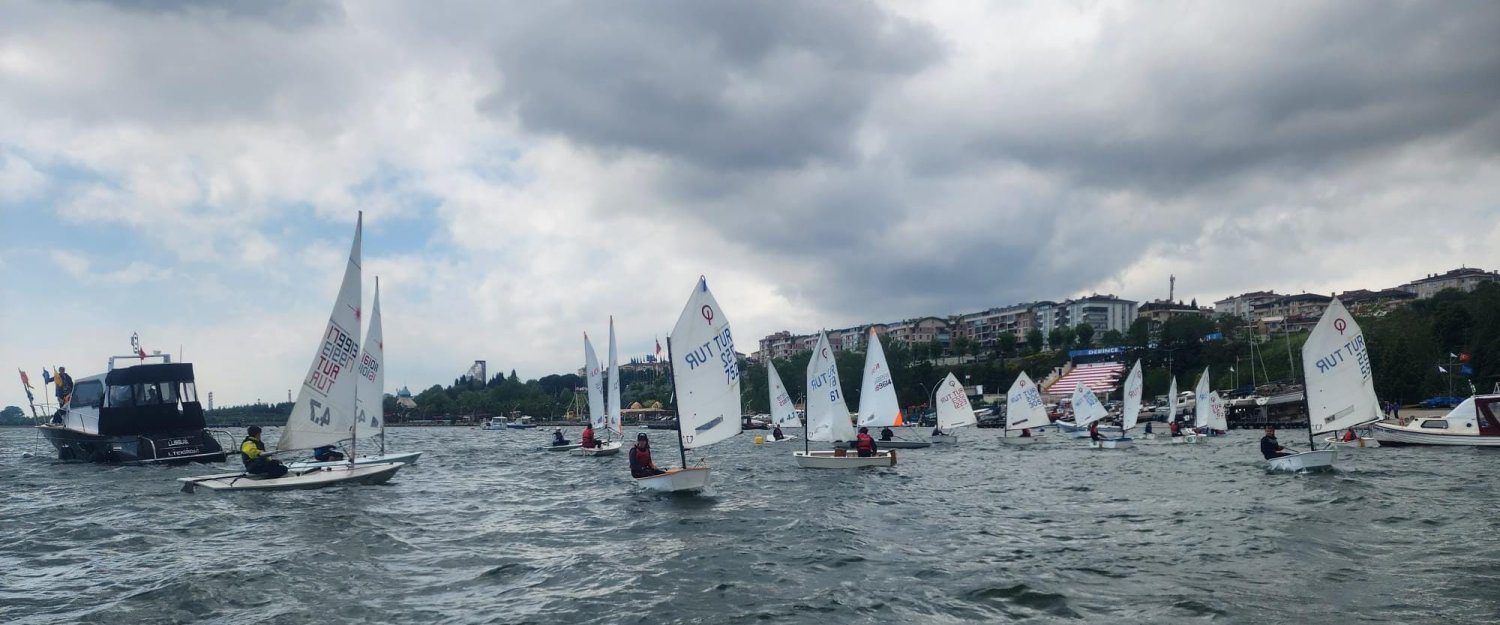 19 Mayıs İçin Derince'de Yelkenler Açıldı