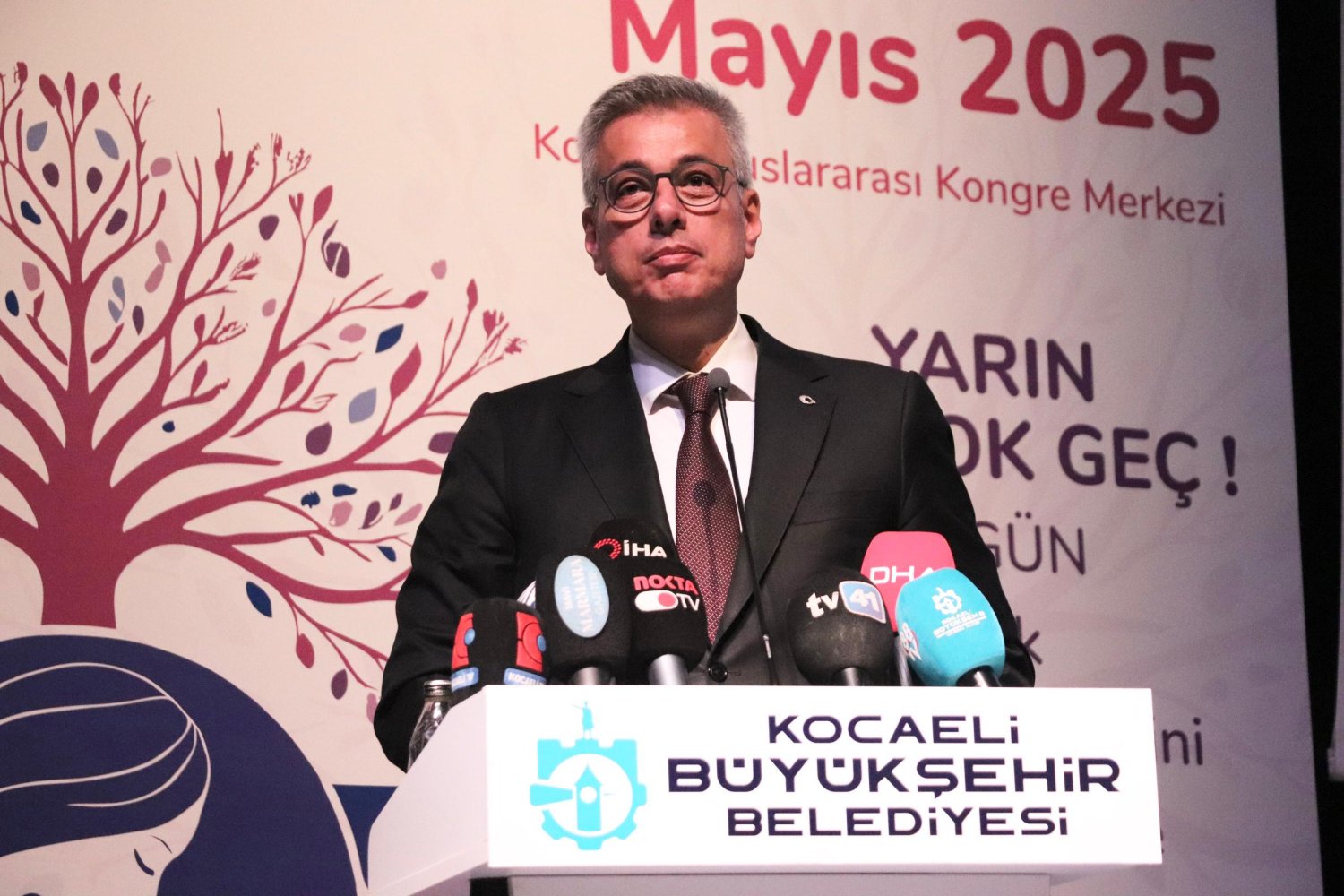 Bakan Memişoğlu: Sezeryan Doğumu Azaltmak İçin Çalışıyoruz