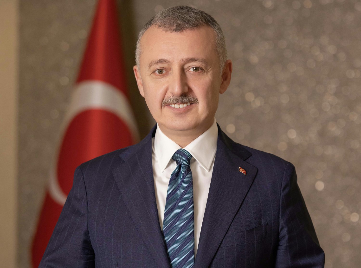 Büyükakın, Gençlerimiz istiklalimizin  ve istikbalimizin teminatıdır