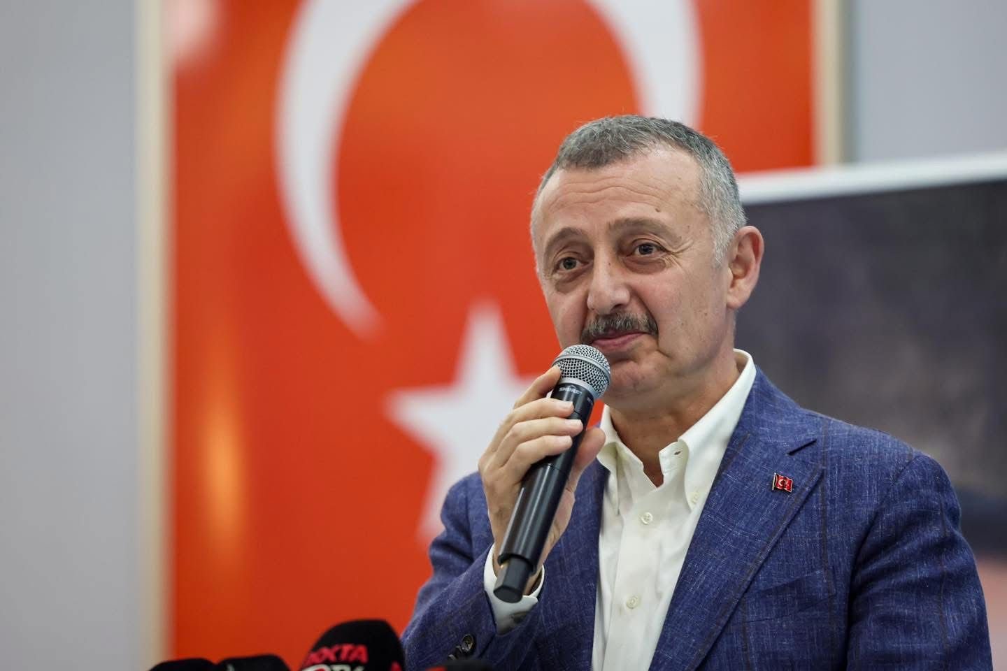 Büyükakın: Onlar Konuşur, Biz Yaparız!