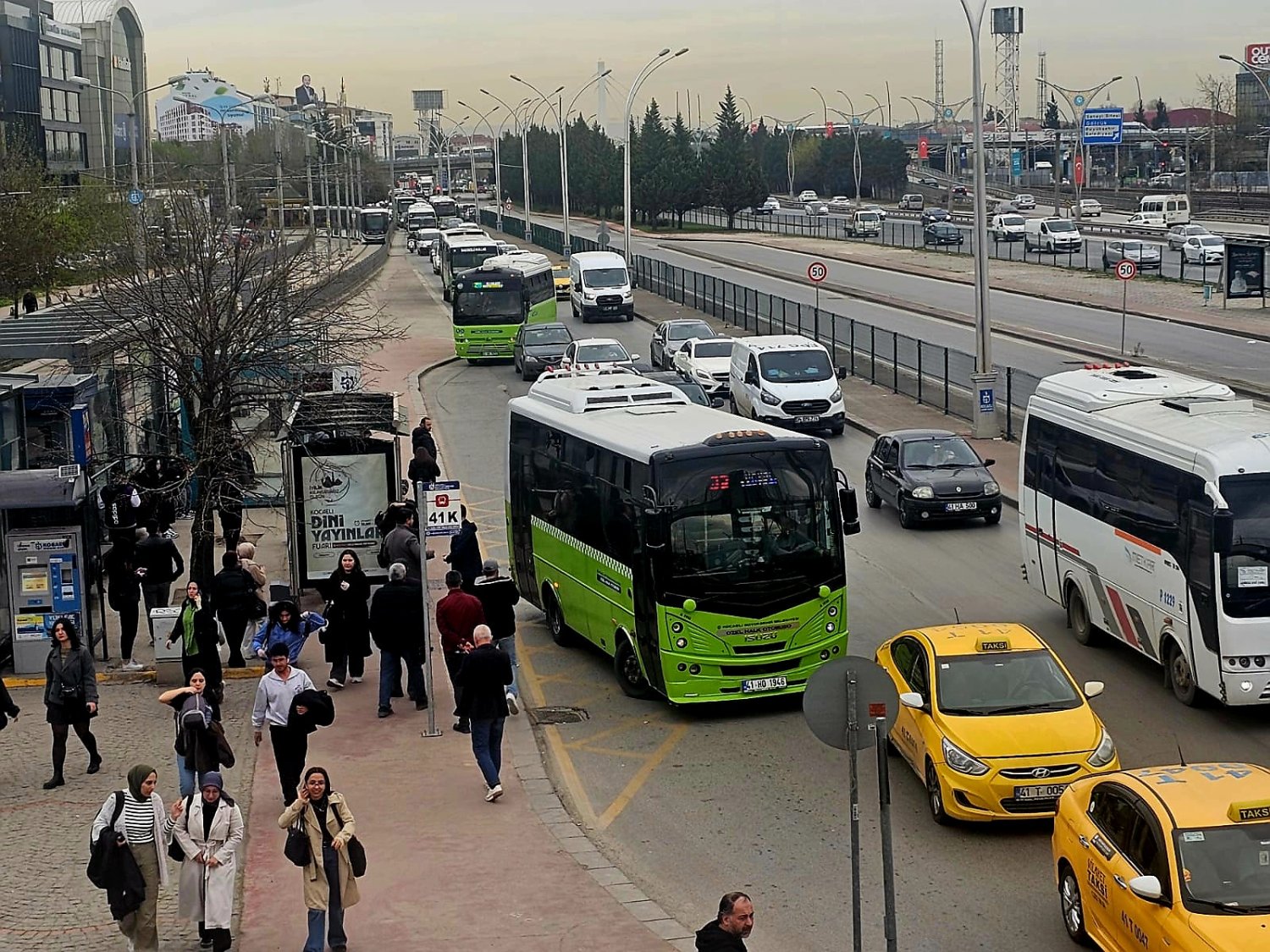 D-100'de Trafik Çilesi !