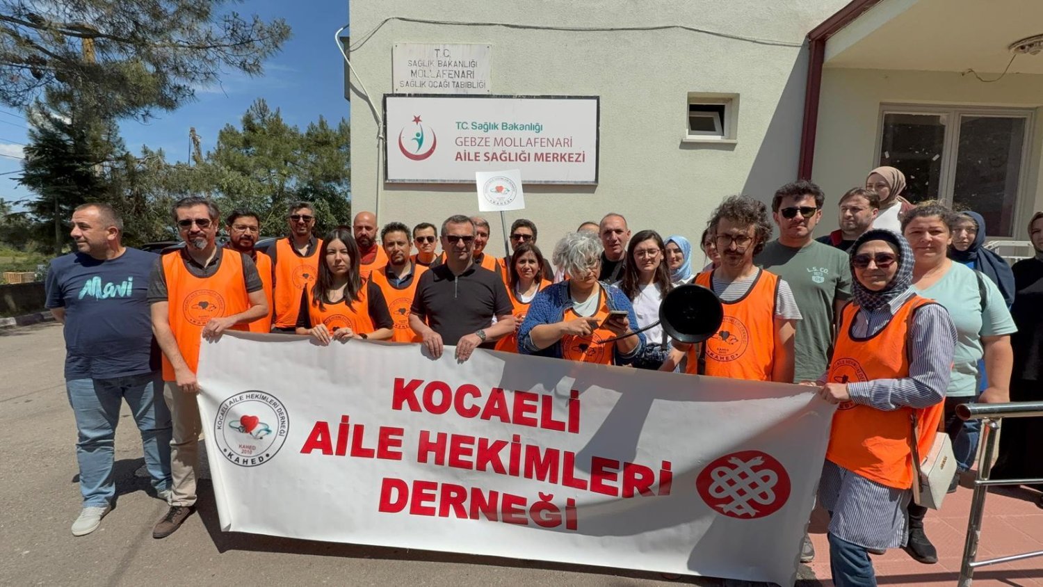 Düven Saldırıyı Kınadı: Sistematiksizliğe Kurban Edilen Sağlık Sisteminin Acı Reçetesi!