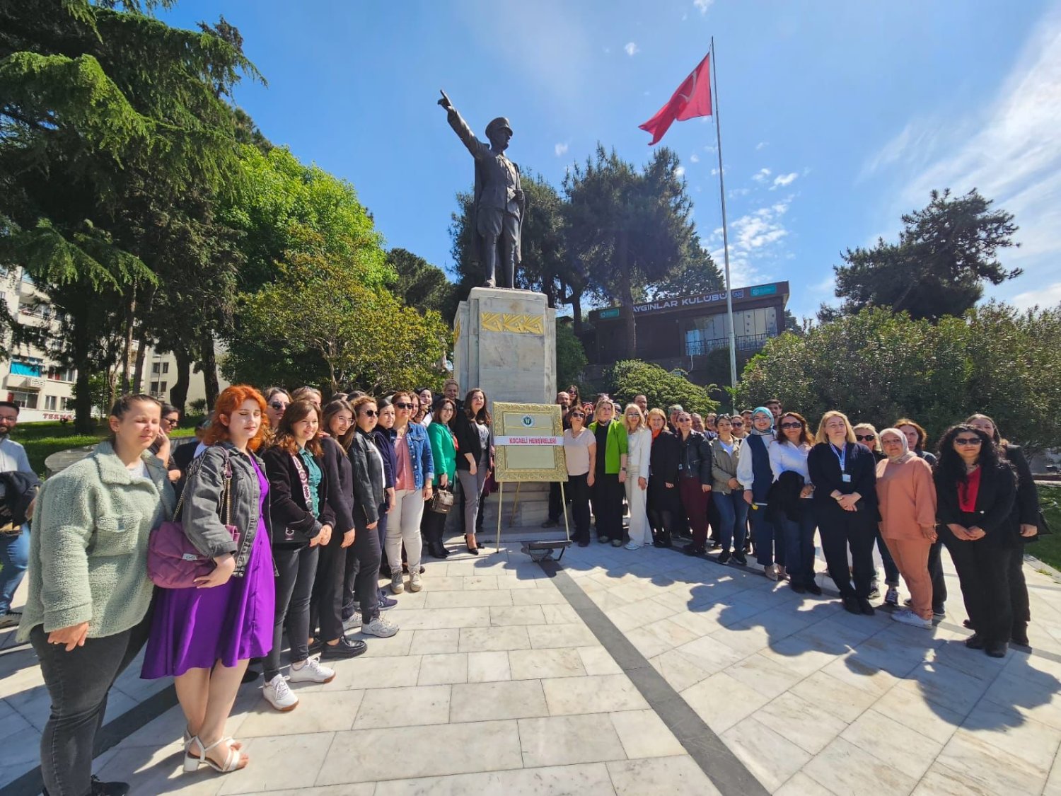 Sağlığın Sessiz Kahramanlarına KOÜ’den Anlamlı Kutlama