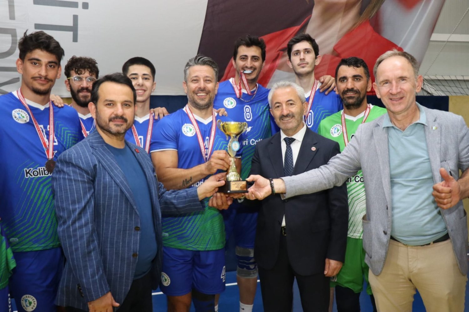 İzmit Belediyesinden Babalar Günü’ne Özel 'En Baba Turnuva'