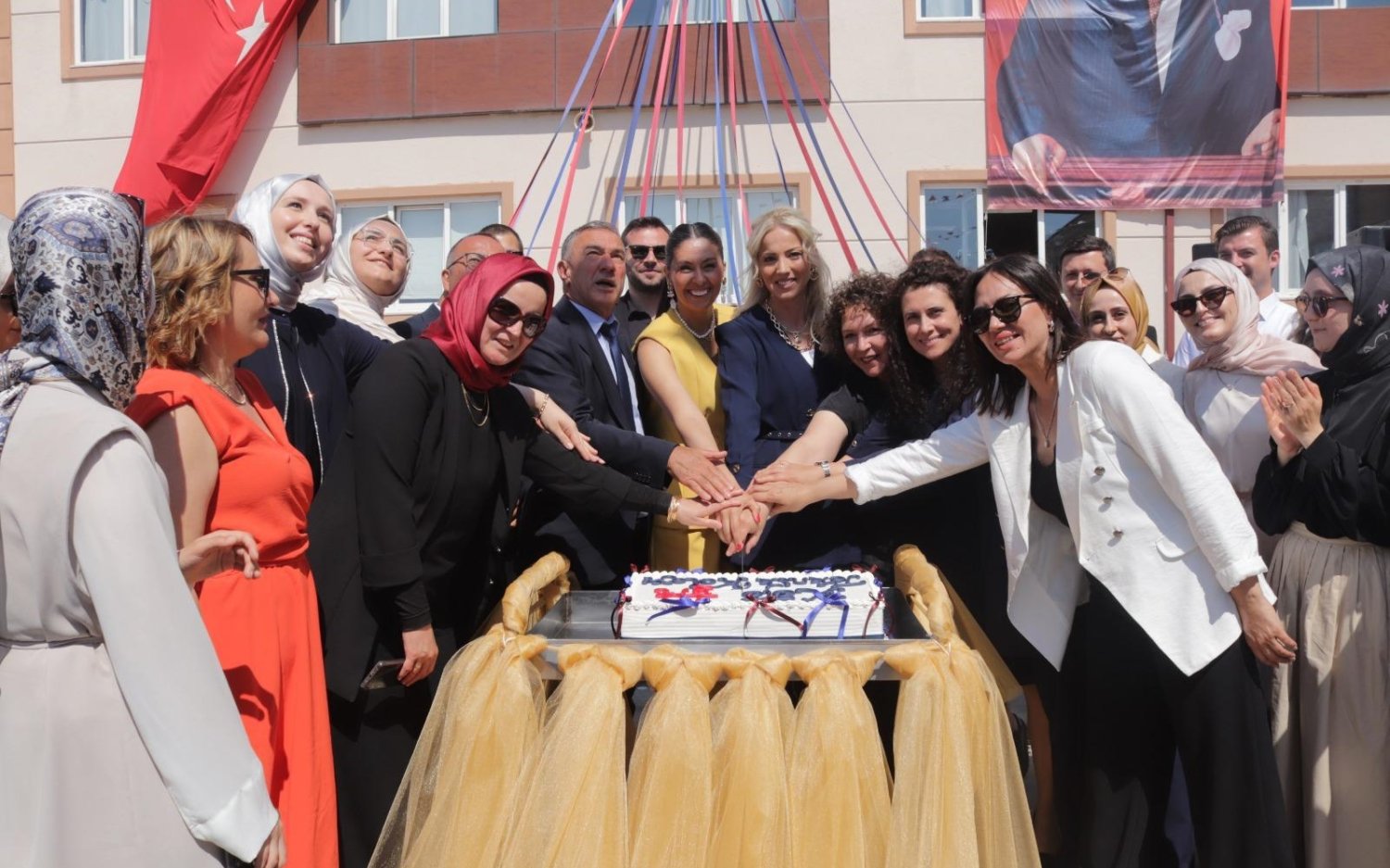 Özel KOTO AOSB Mesleki ve Teknik Anadolu Lisesi 10. Yılını Gururla Kutladı