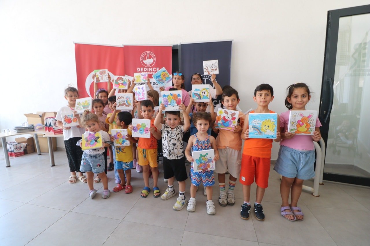 Derince’de Çocuklar Hem Eğleniyor Hem Öğreniyor