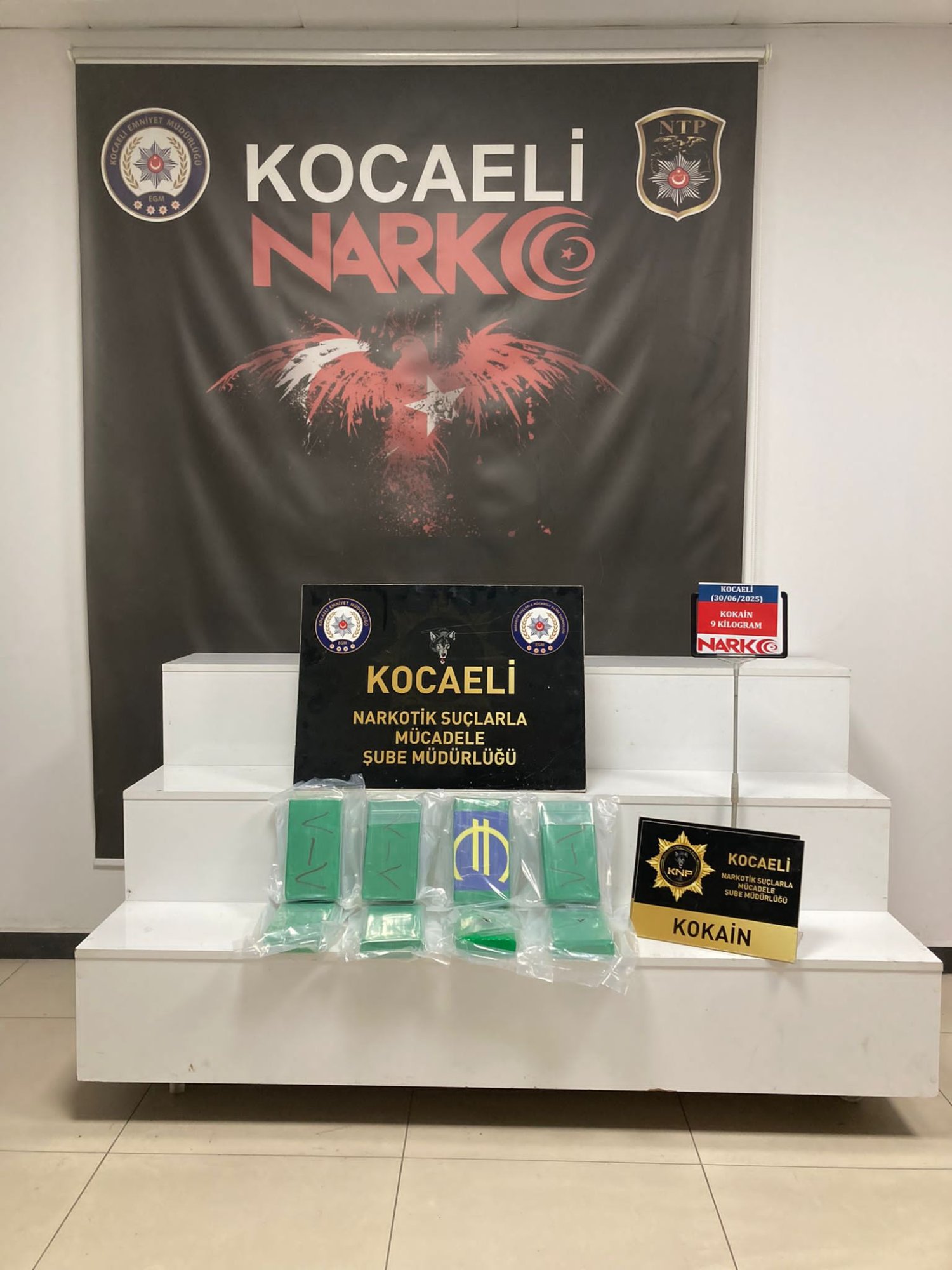 Osmangazi Köprüsü Girişinde 9 Kilogram Kokain Ele Geçirildi