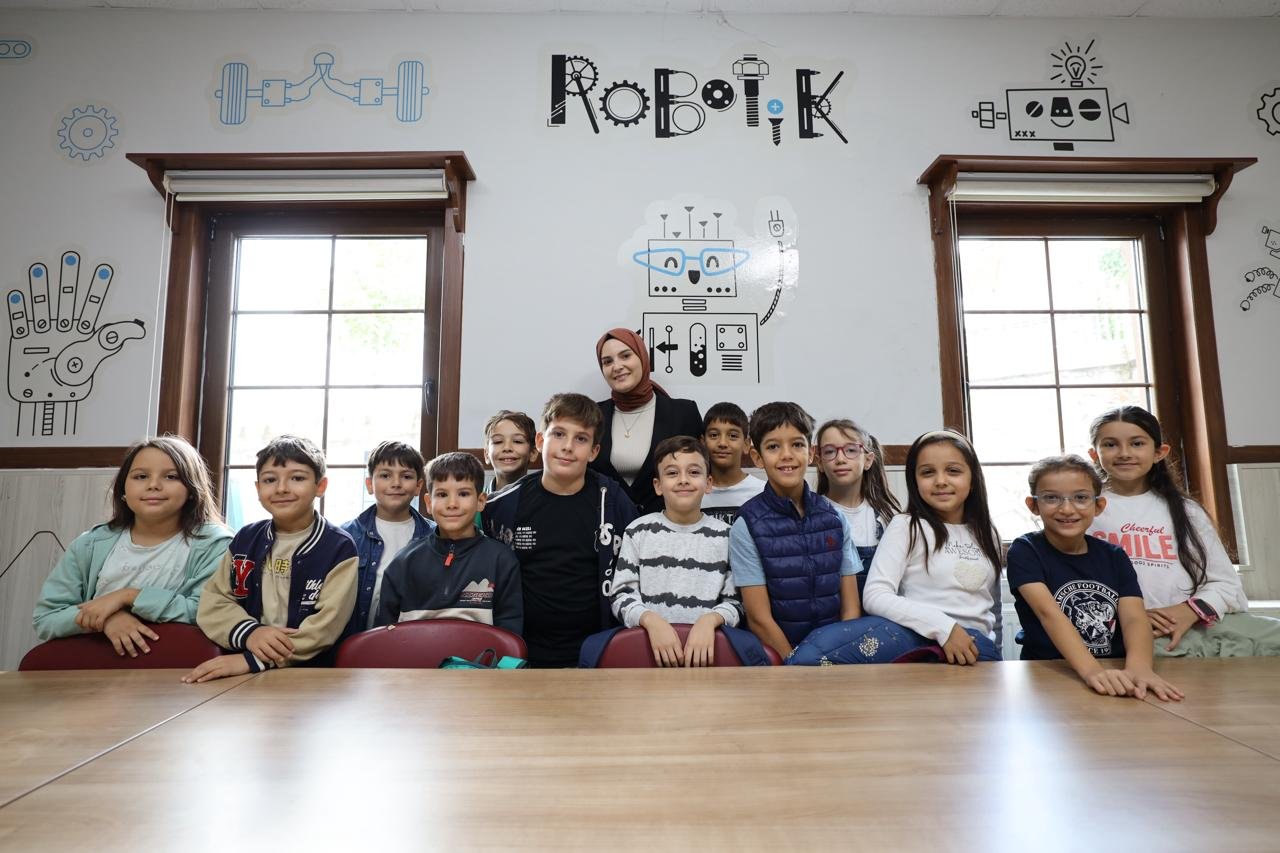    Başiskele Çocuk Üniversitesi Yeni Öğrencilerine Kapılarını Açtı  