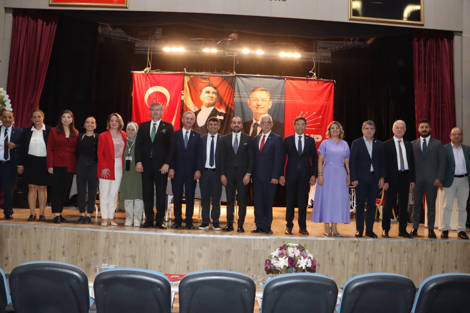 CHP Körfez'de Üç Adayla Yarıştı