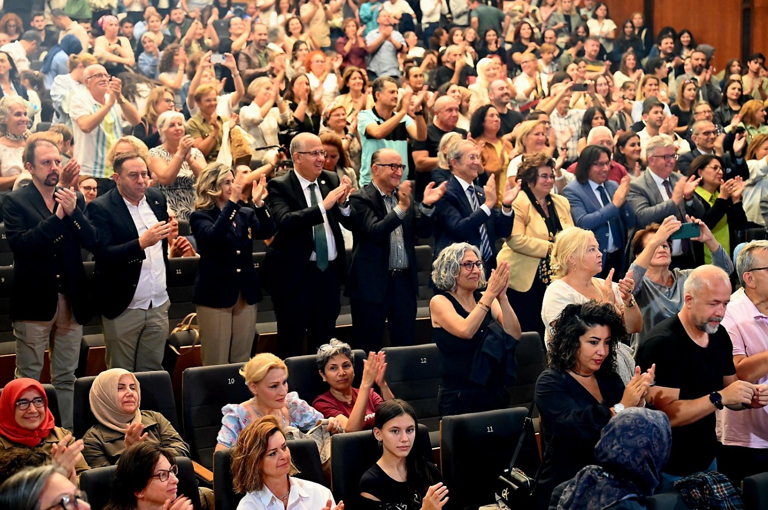 Kocaeli Sanayi Odası Yaza Veda Konseri Ayakta Alkışlandı