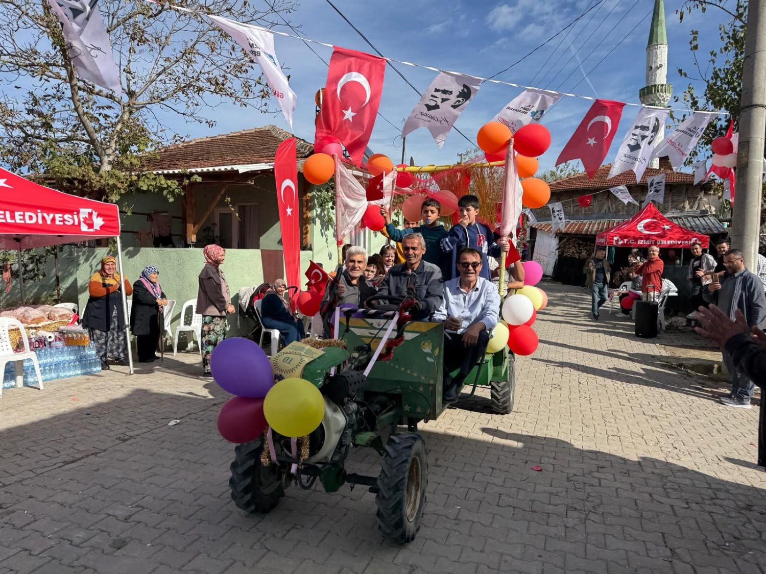 CHP Kocaeli, Çakırlar Köyü’nde Geleneksel Pat Pat Festivali’nde Buluştu