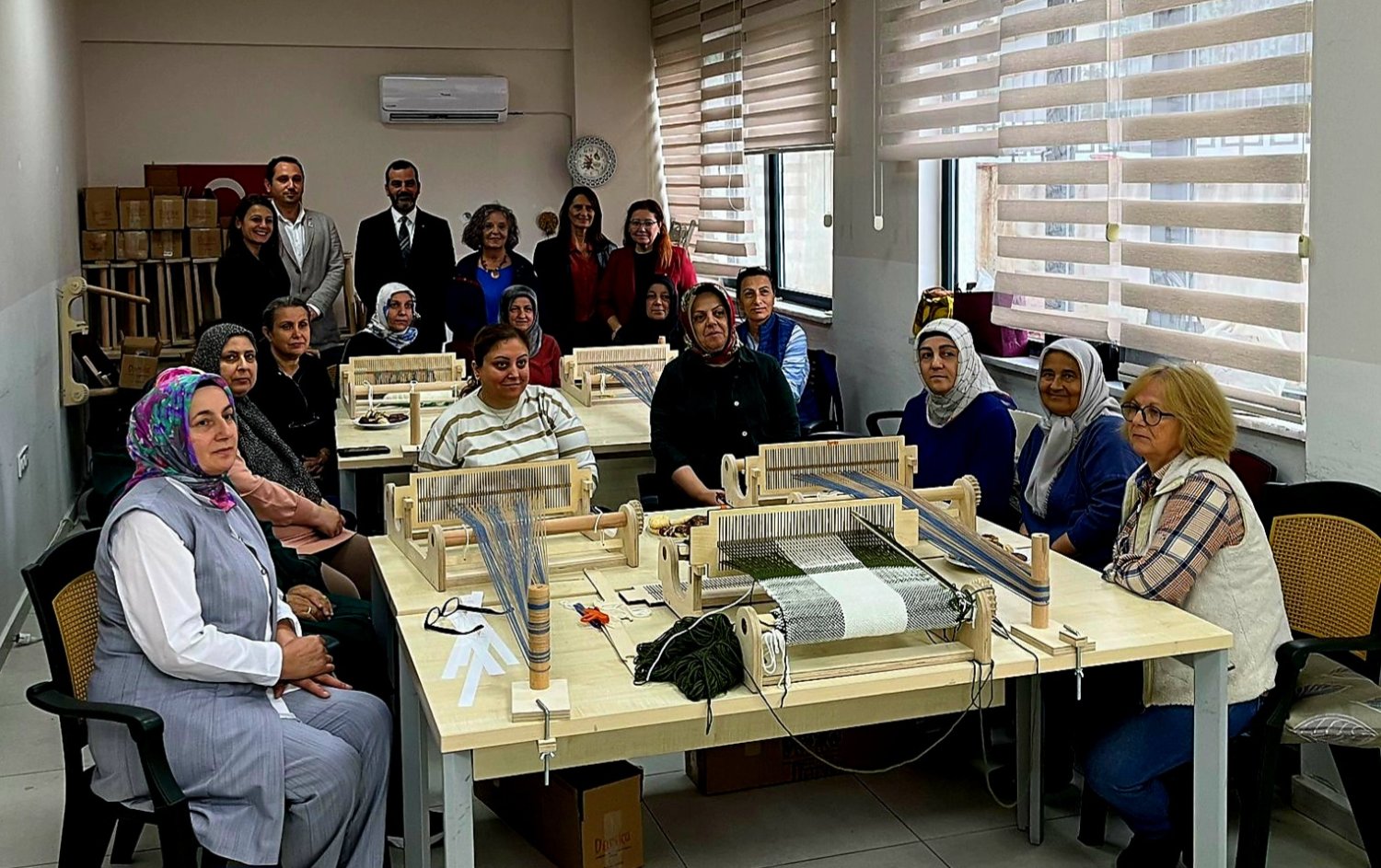 Kadınların Emeği, Çocukların Umudu: İimek İlmek İyilik Projesi Başladı