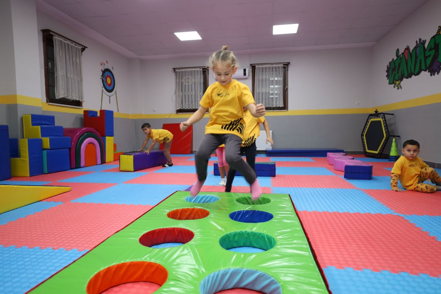 Genc-i Âlâ Kış Spor Okulları Dolu Dizgin Başladı