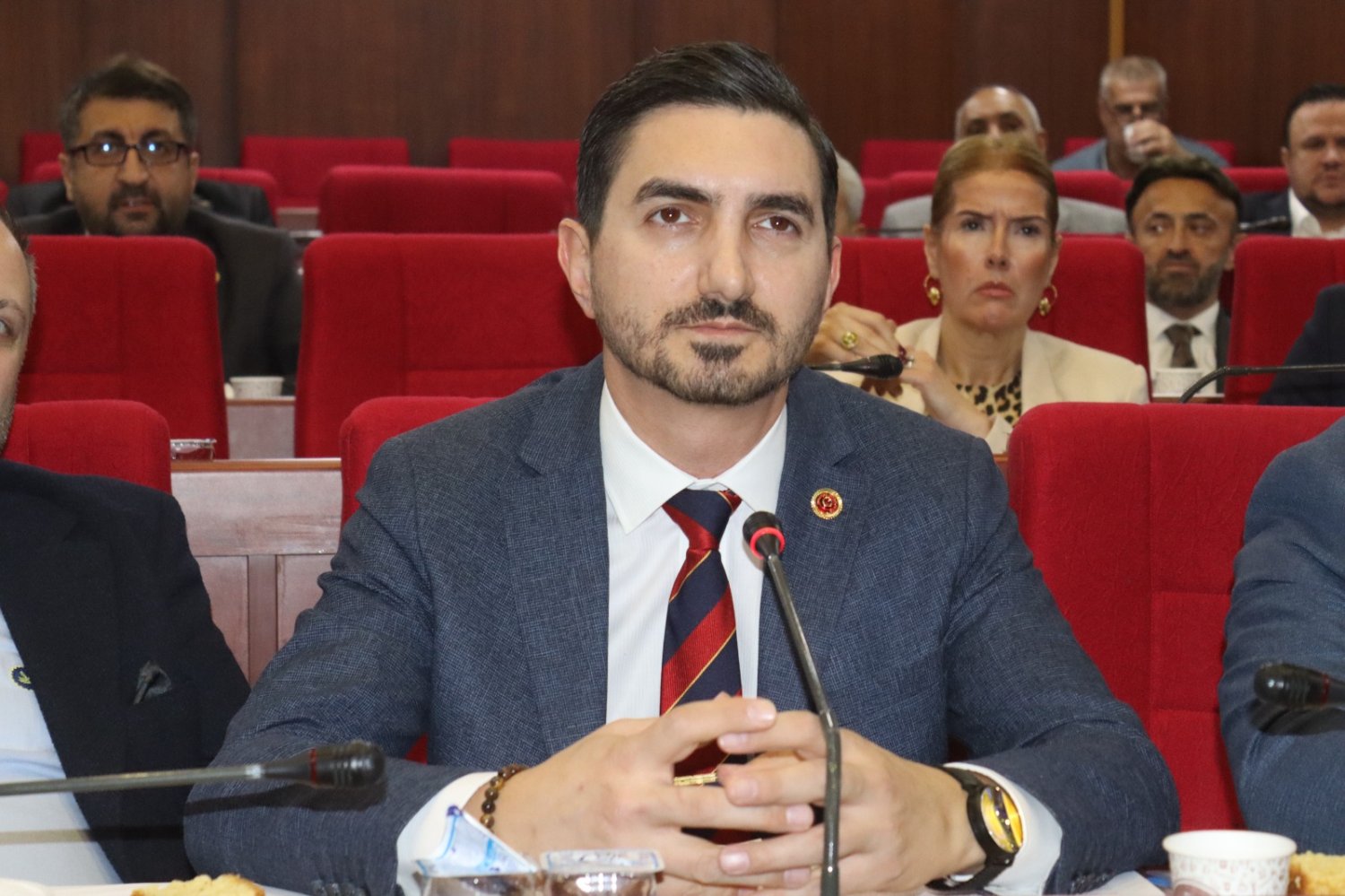 Gençtürk: Ensar Vakfına 25 Yıl Bedelsiz Tahsis Yaparken Aklınız Neredeydi?