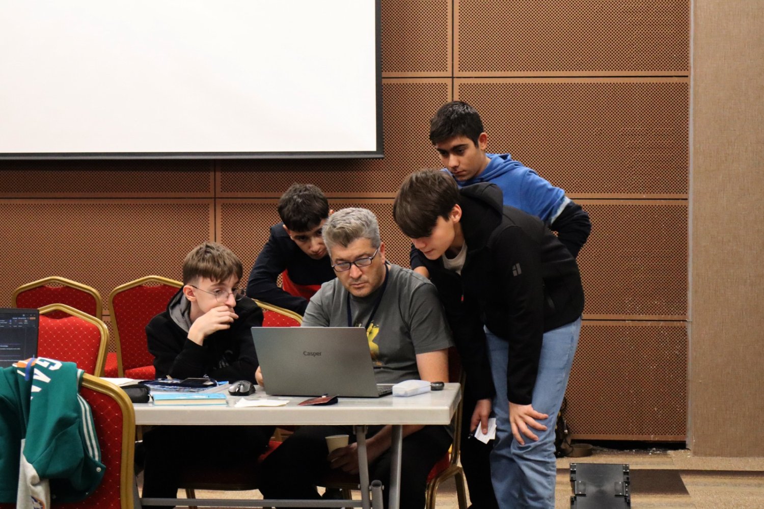 Körfezli Öğrencilerden Nasa Yarışmasında Gururlandıran Başarı