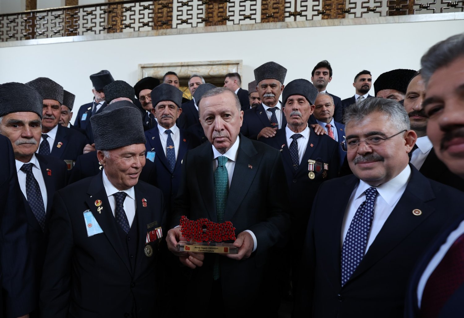 TBMM'de Onurlu Buluşma