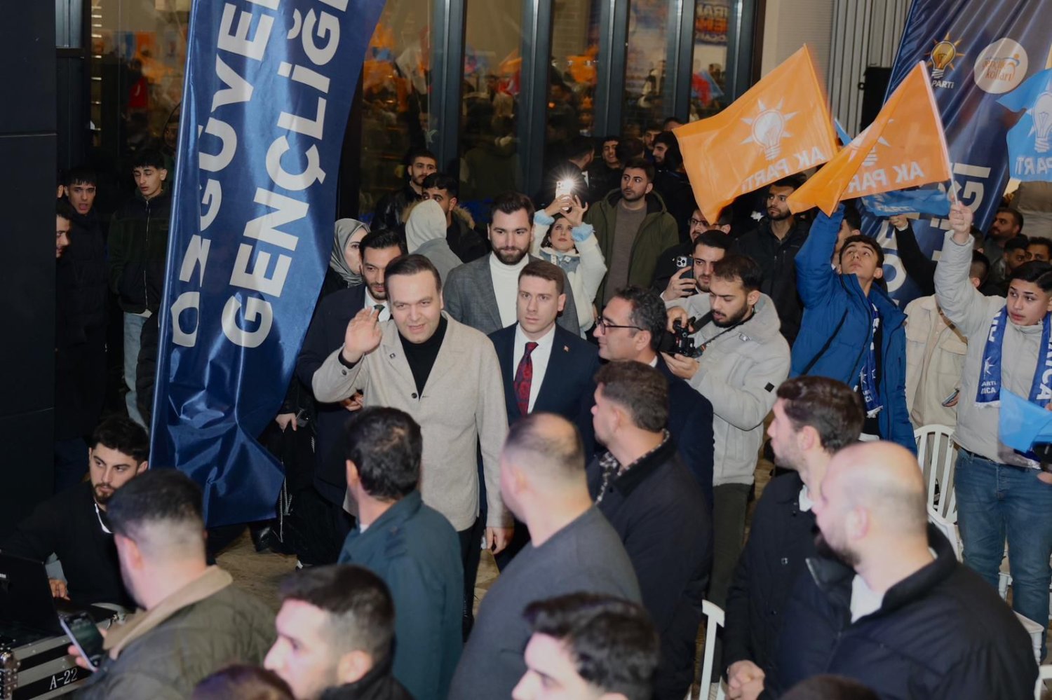 Ak Genç Kocaeli’den Güçlü Gövde Gösterisi