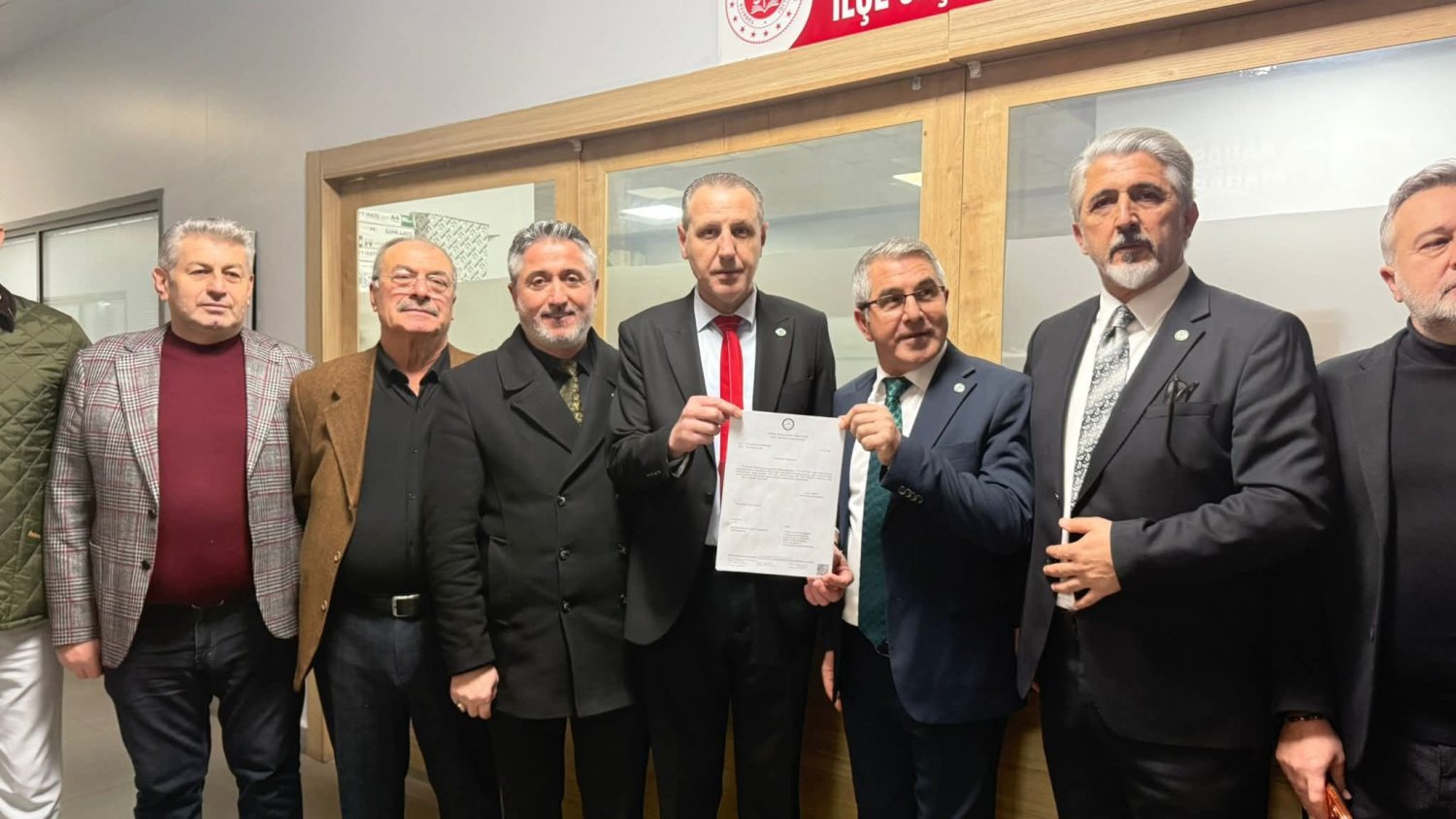 Alpay Hacıoğlu Mazbatasını Aldı