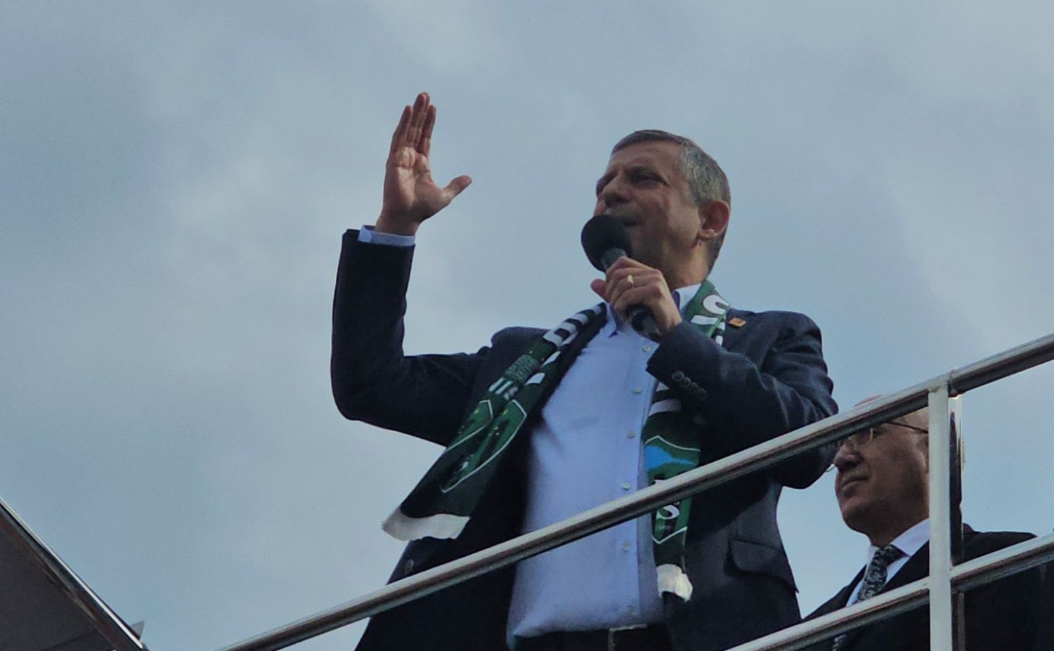 Özgür Özel Kocaeli’den Haykırdı: AK Parti Korkuyor!