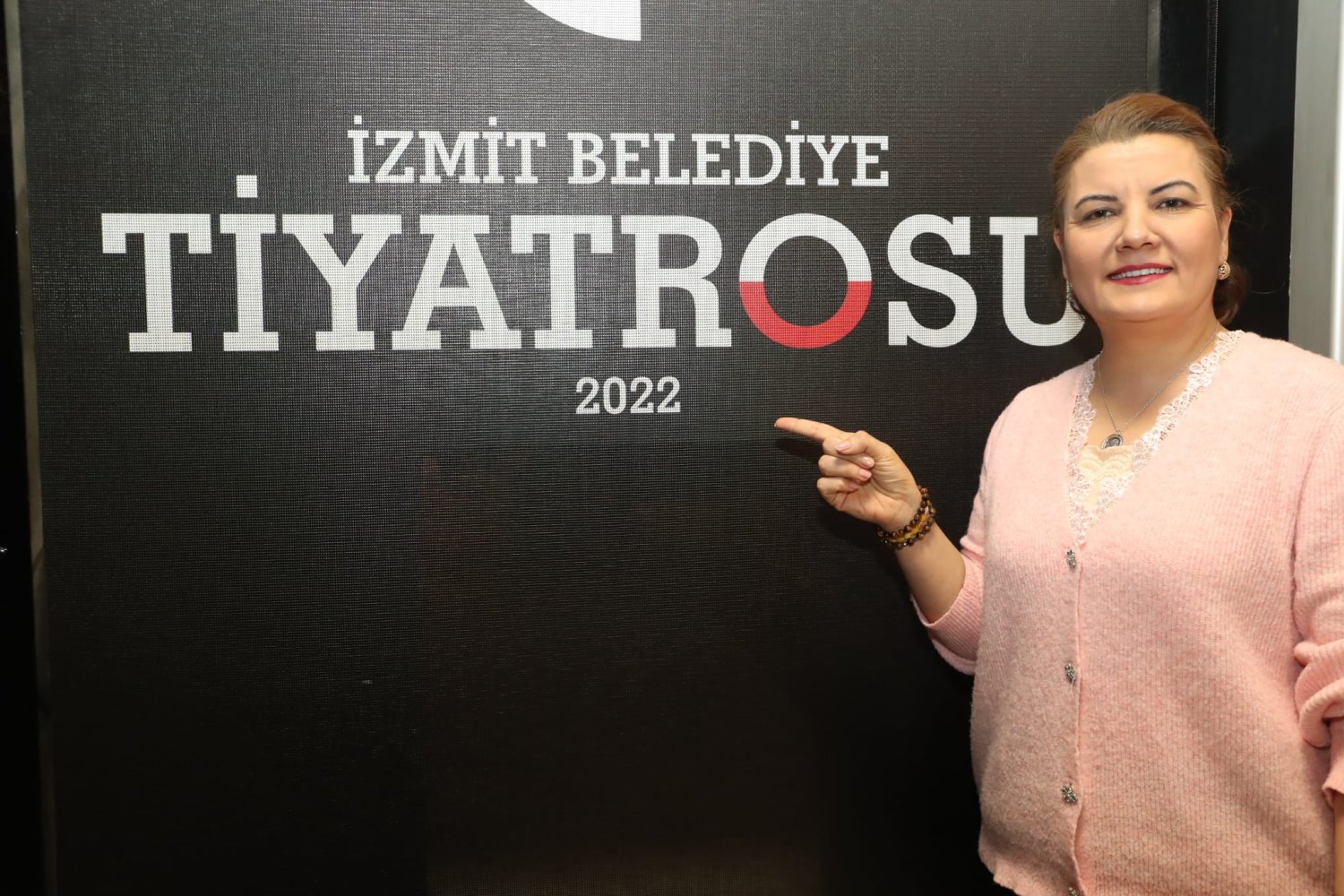 Sanatın Kalbi İzmit’te Büyüyor: Yeni Sahne Kapılarını Açıyor