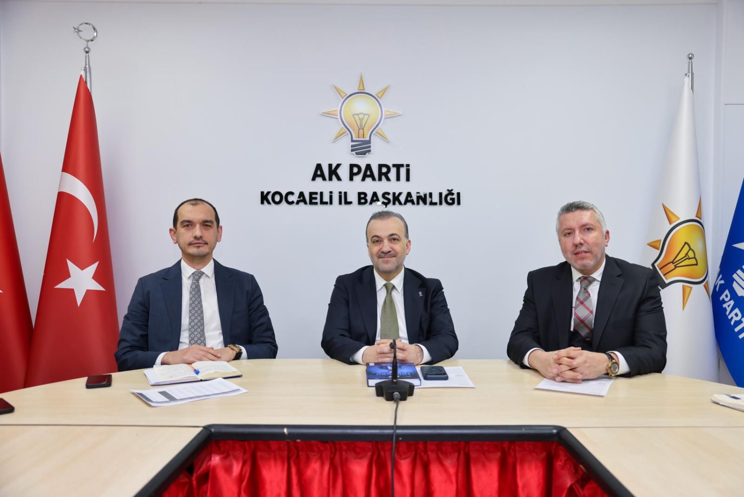 Talus'tan CHP Mitingine Sert Eleştiri: Anlamsız Mitingler
