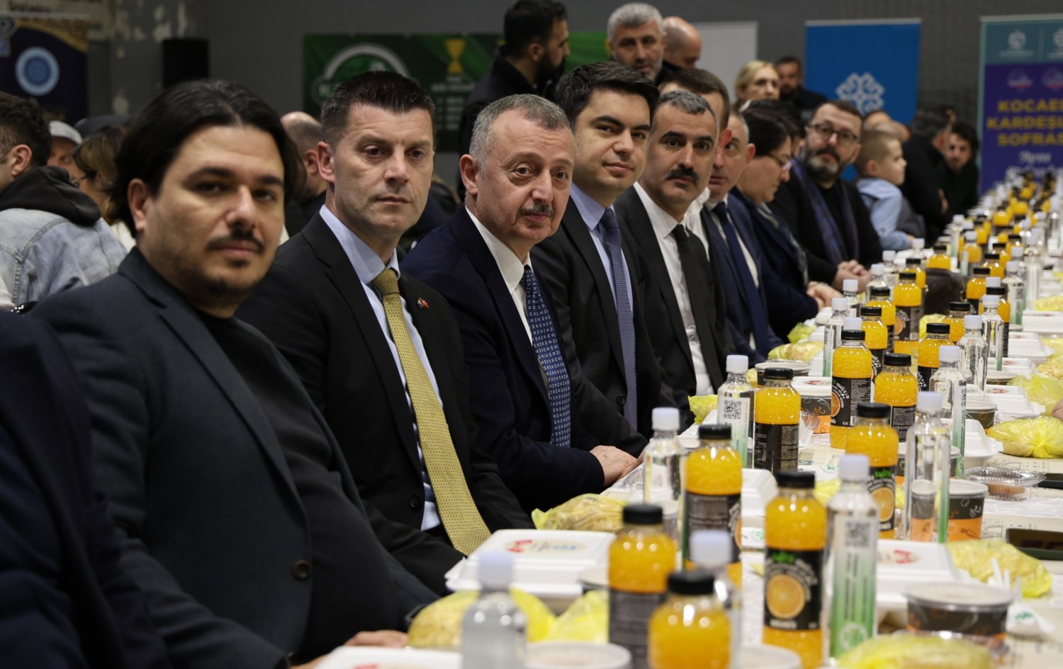 Büyükşehir Kardeşlik Sofrası’nı Bosna’da Kurdu