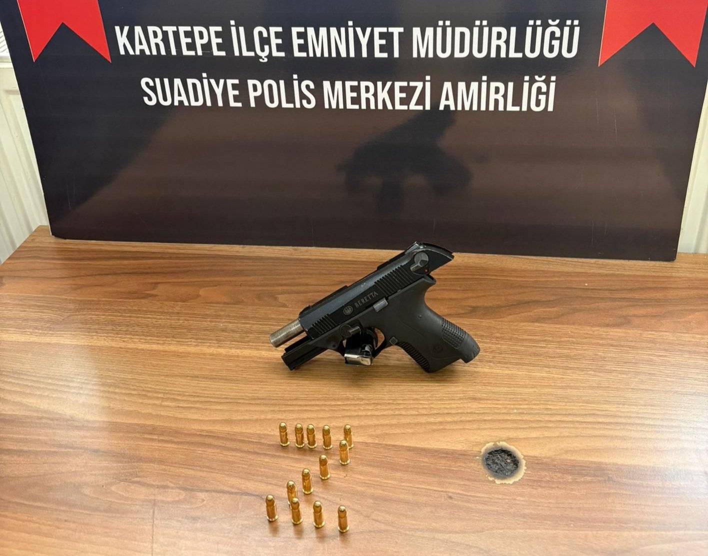 Araç İçinde Sokağa Ateş Açan Sahıs Tutuklandı