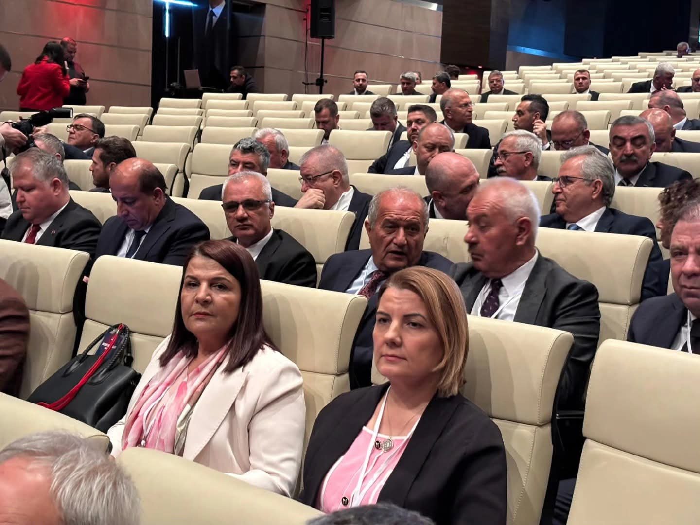 Hürriyet, CHP’li Başkanlarla Ankara’da Buluştu