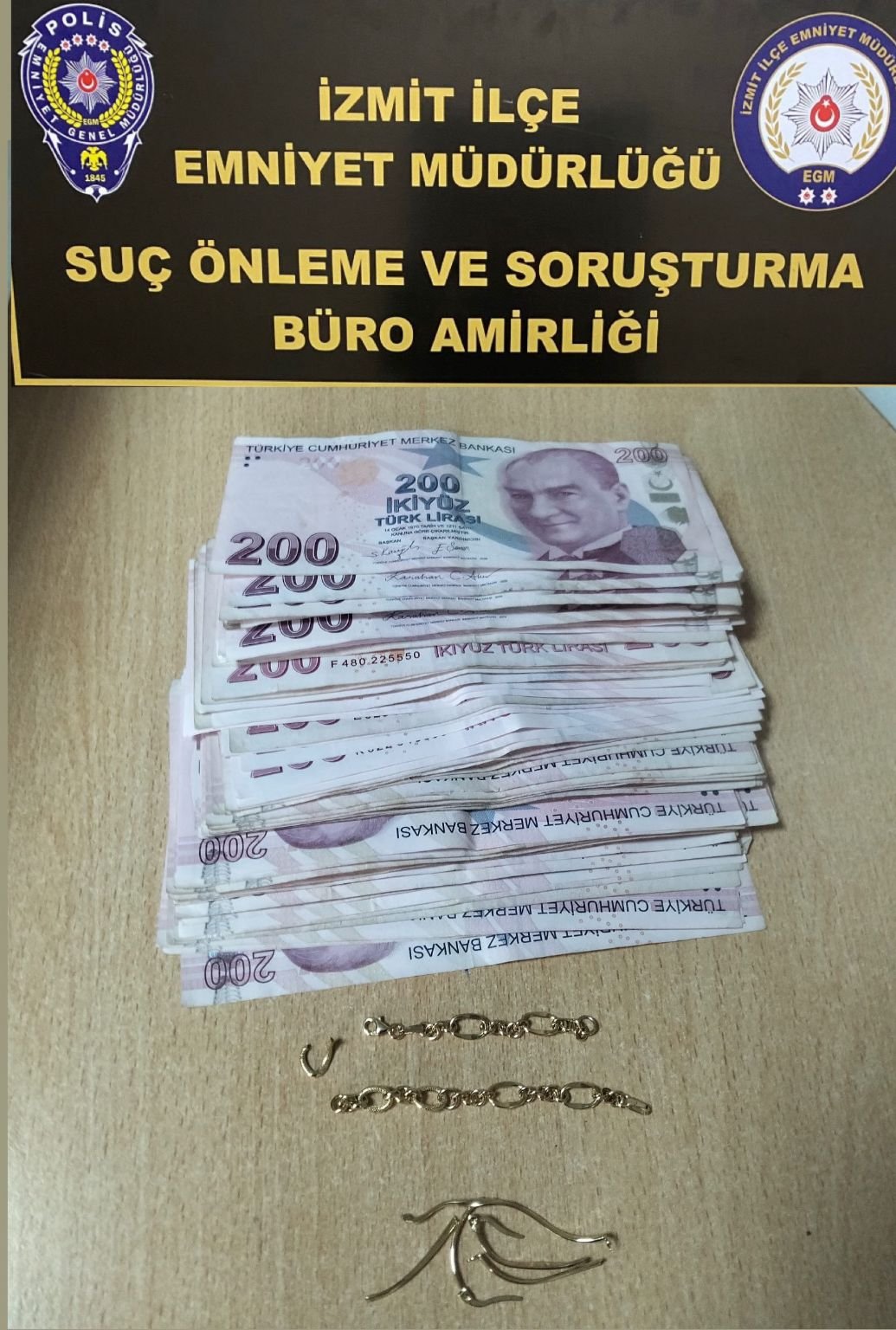 Kuyumcular Çarşısı’nda Sahte Altın Vurgunu: Şüpheli Yakalandı