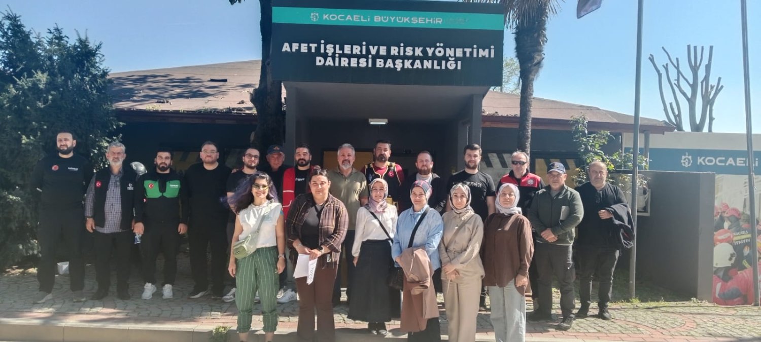 Afetlerde Kesintisiz Haberleşme İçin Telsiz Eğitimi