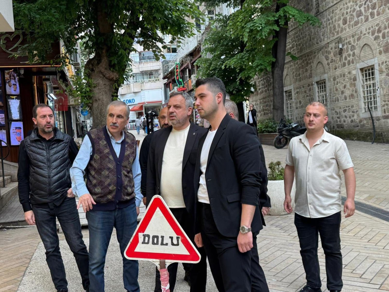 Dokuzlar: Esnafımızın İçi Rahat Olsun