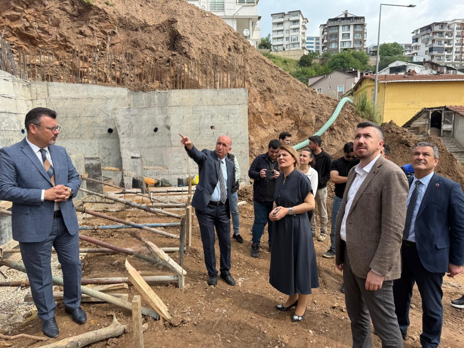 Topçular’daki Kaymada İlk Tespit: Projeye Aykırı Kazı