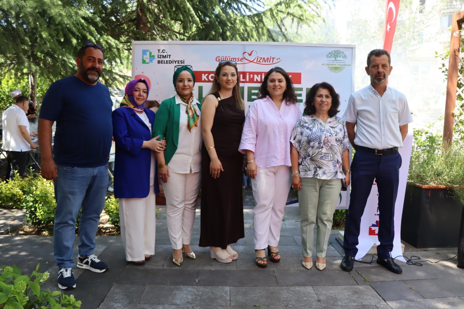 İzmit Belediyesi Alzheimer Yaşam Evi 5 Yaşında!