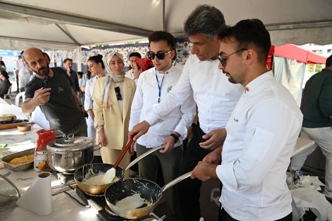Kartepe Gastronomi Festivali’ne Yoğun Katılım