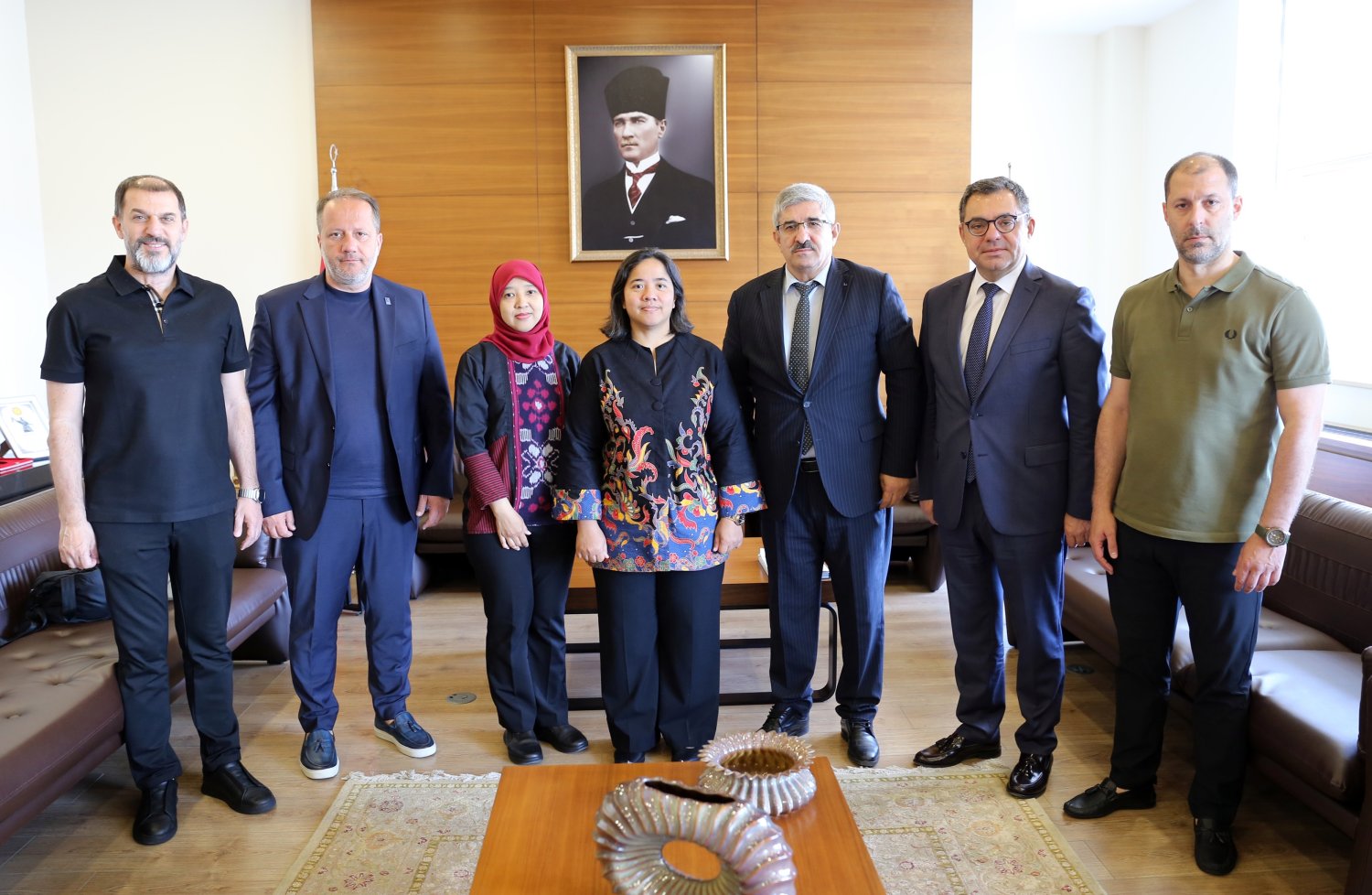 Endonezya Başkonsolosluğu Heyetinden KOTO'ya Ziyaret
