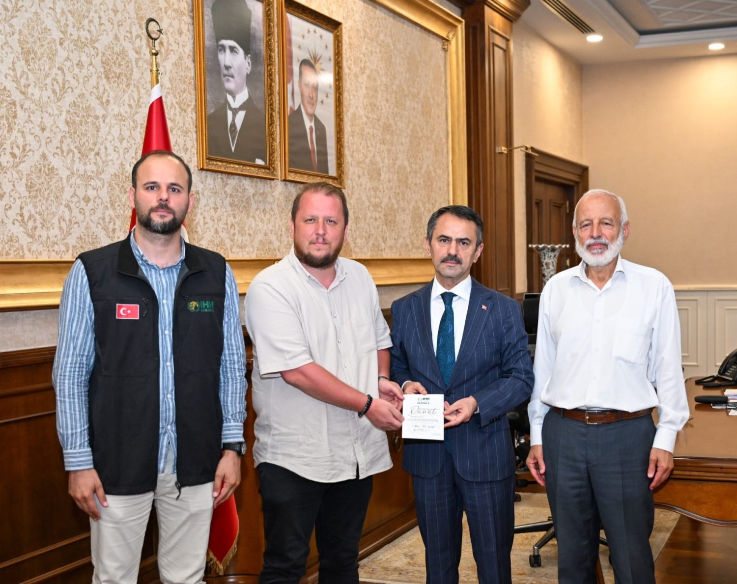 İHH Kocaeli Şubesinden Vali Aktaş’a Davet   