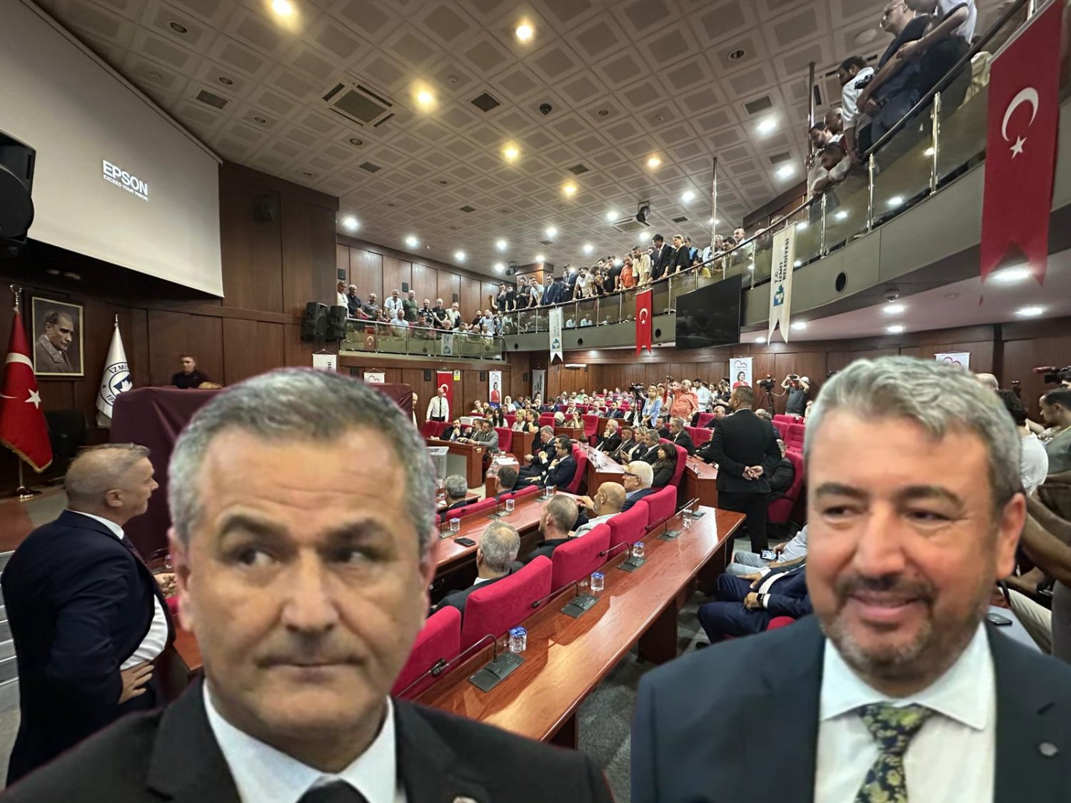 İzmit Belediye Meclisi Toplandı! Başkanvekili Seçimi İçin Kritik Oylama Başladı