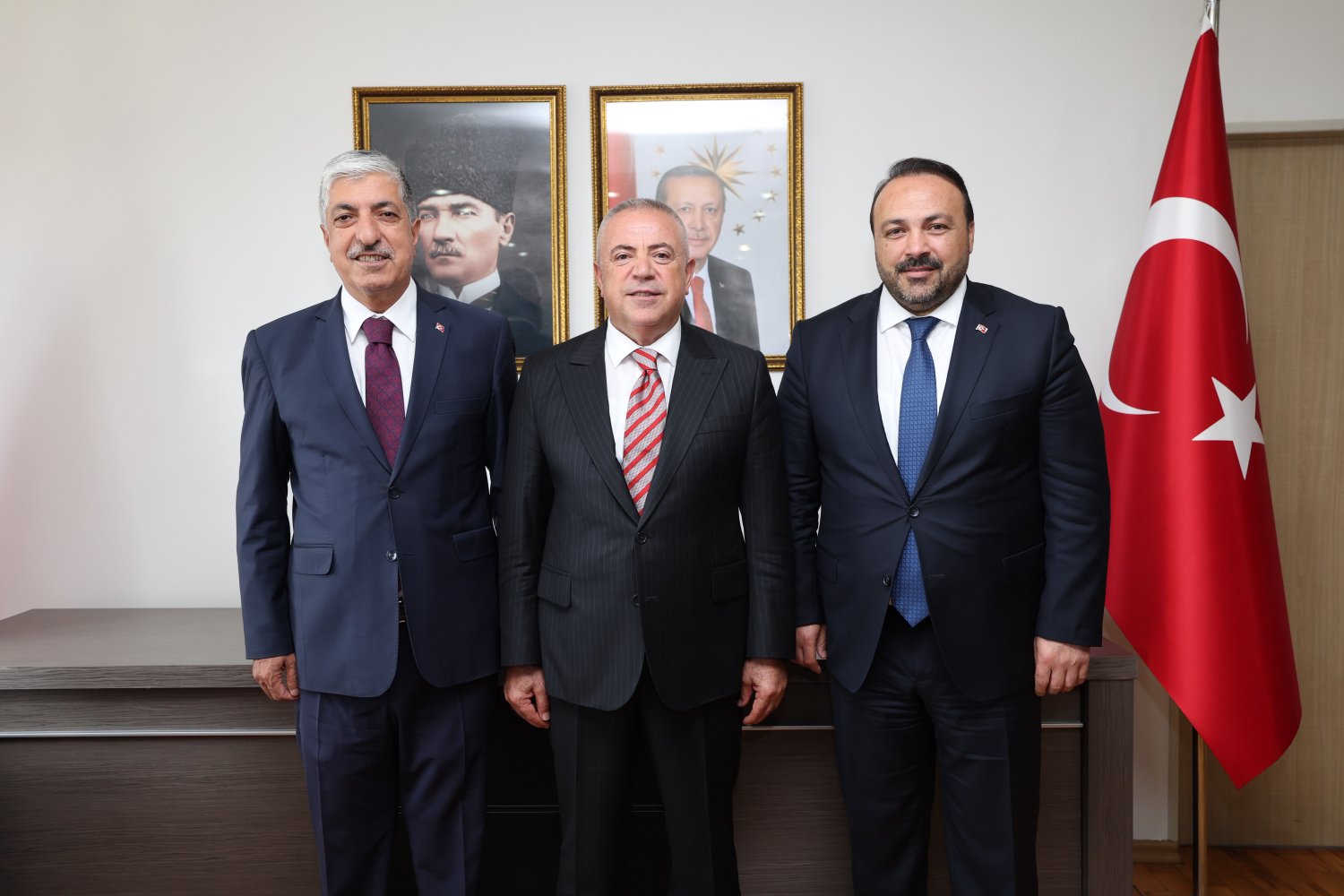 Ömeroğlu Ve Yıldırım'dan Kaymakam Çelik'e Hayırlı Olsun Ziyareti