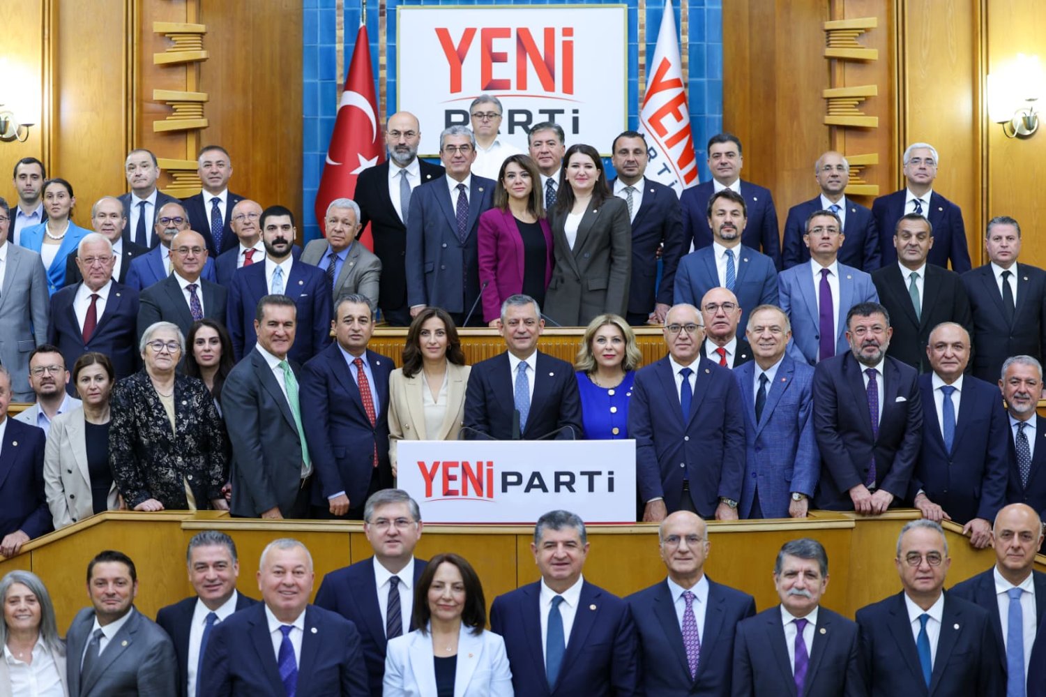YENİ Parti İlk Grup Toplantısını Gerçekleştirdi, Yıldızlı Yeniden TBMM İdare Amiri Seçildi