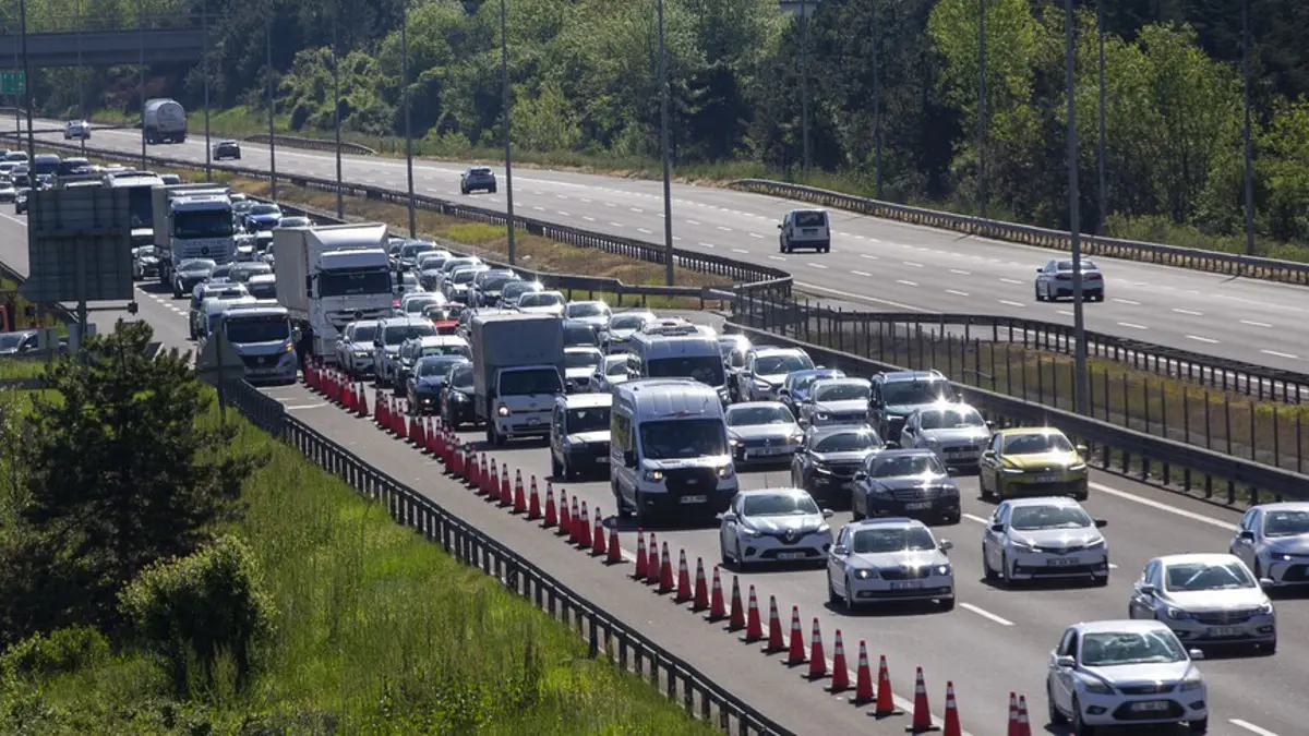 Sürücüler Dikkat! Büyük Çalışma Başlıyor Otobanın İstanbul Yönü Kapanıyor