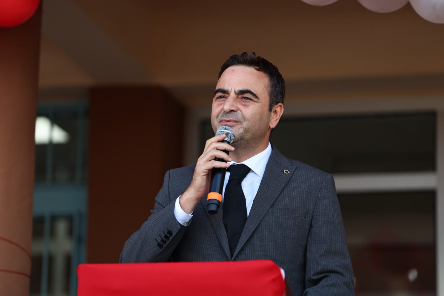 Başkan Özlü’den Öğrencilere Yeni Müjdeler